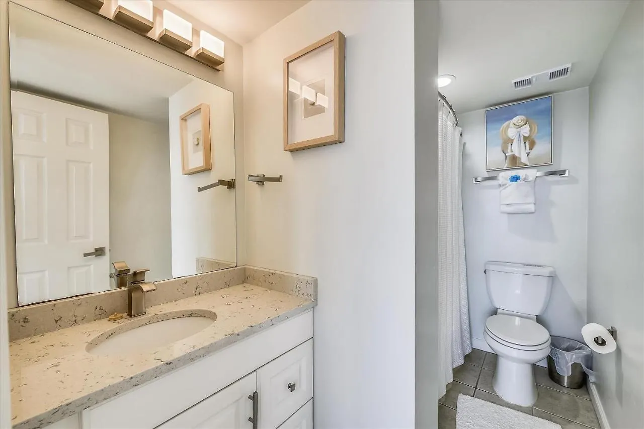 Pinnacle Port A502 - Updated 3 Bedroom 3 Bathroom Sleeps 8, Free Fun! Boat Ramp Access! Condo Panama City Beach Apartment