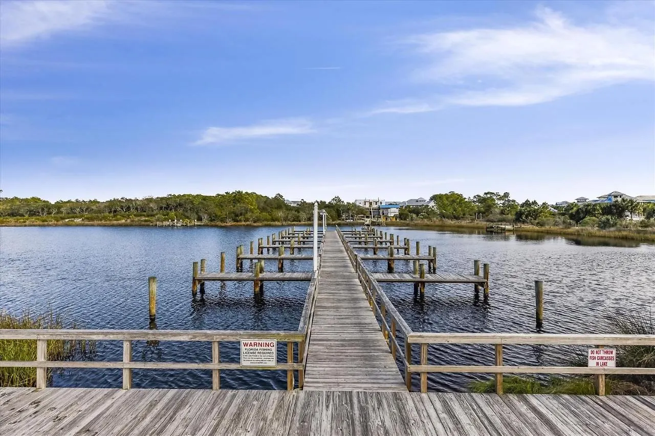 Pinnacle Port A502 - Updated 3 Bedroom 3 Bathroom Sleeps 8, Free Fun! Boat Ramp Access! Condo Panama City Beach 0*,  Verenigde Staten